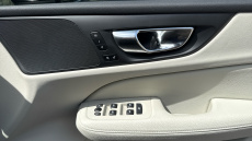 Volvo S60 2.0 B5P Inscription 4dr Auto Petrol Saloon